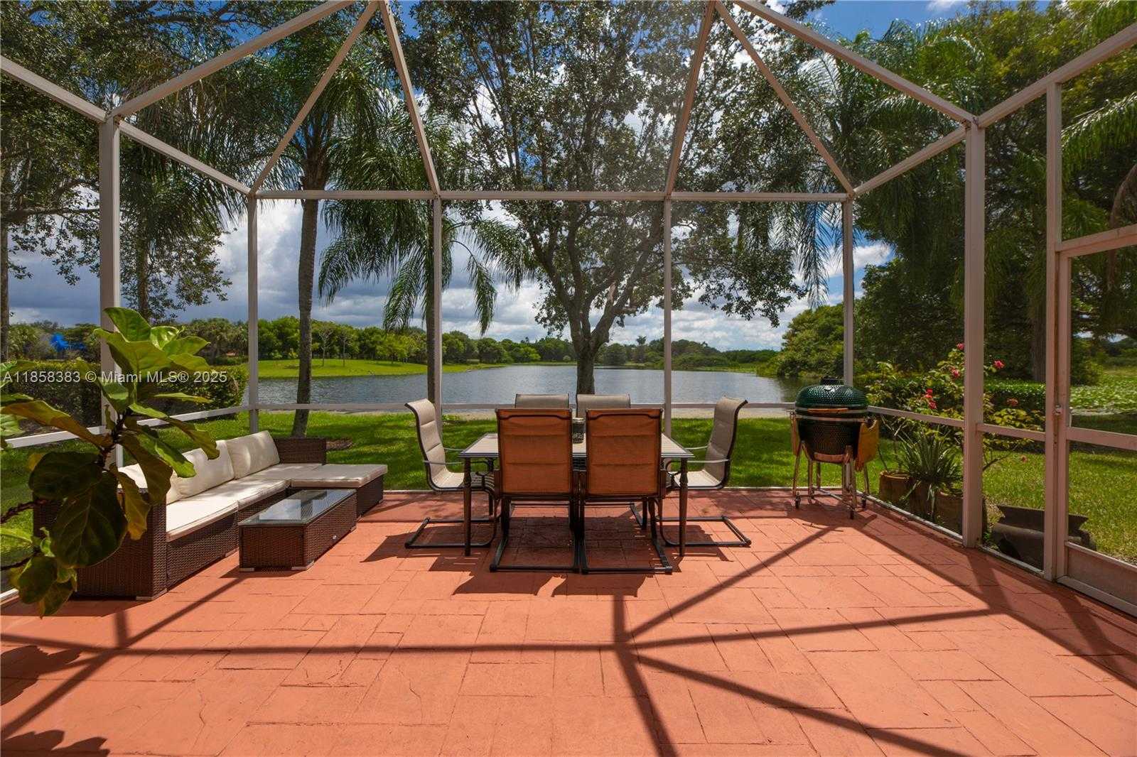Small Image of 4310 DIAMOND WAY, Weston Number 26