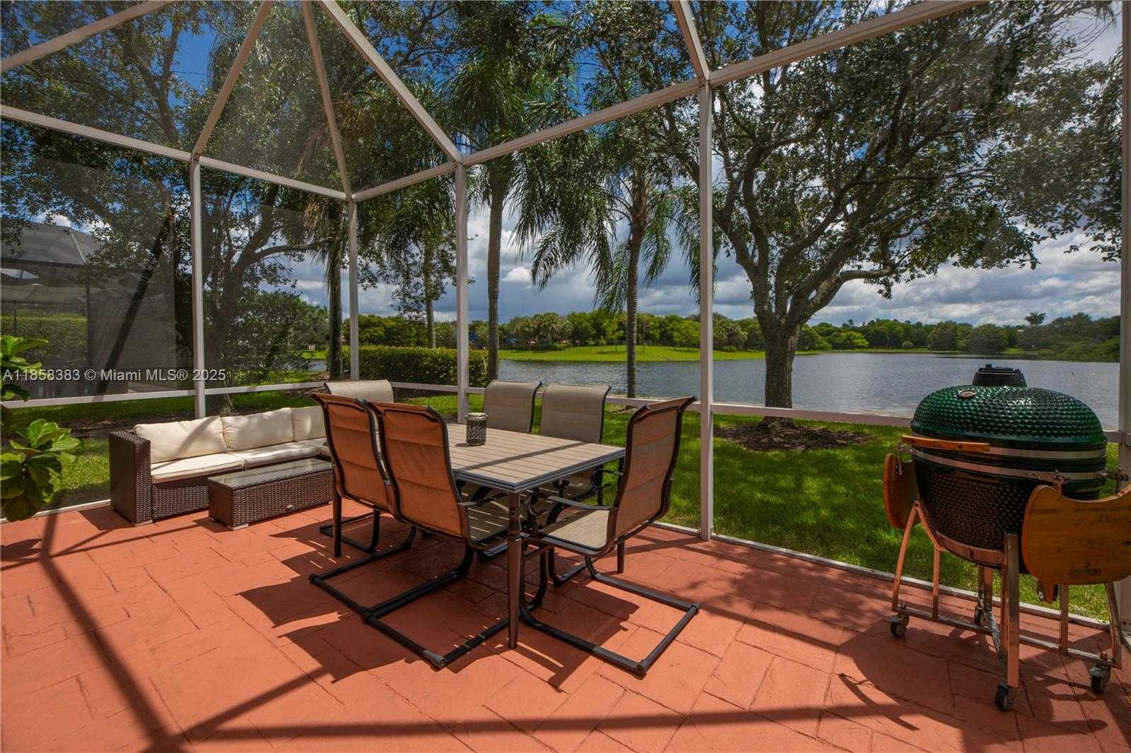 Small Image of 4310 DIAMOND WAY, Weston Number 27