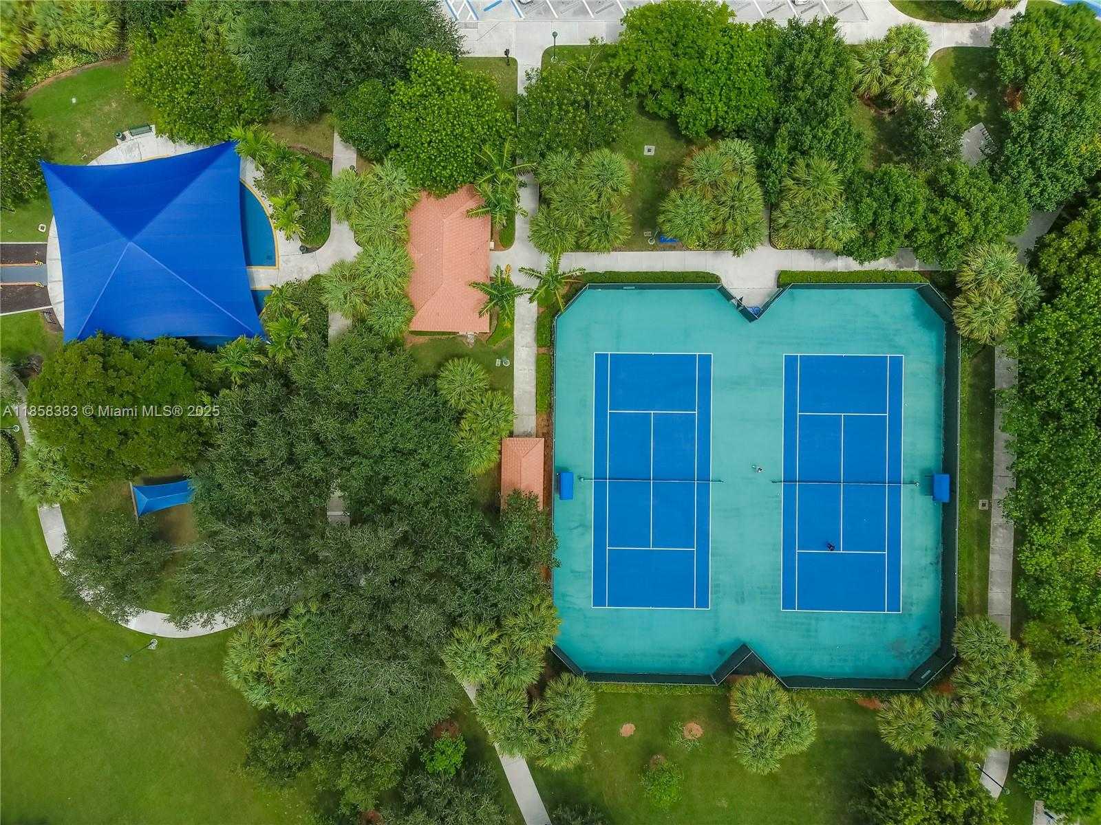 Small Image of 4310 DIAMOND WAY, Weston Number 35
