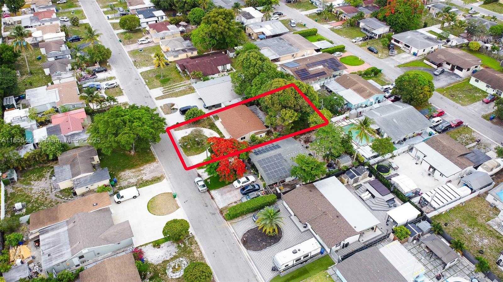 Small Image of 6440 SOUTH WEST 20TH ST, Miramar Number 3