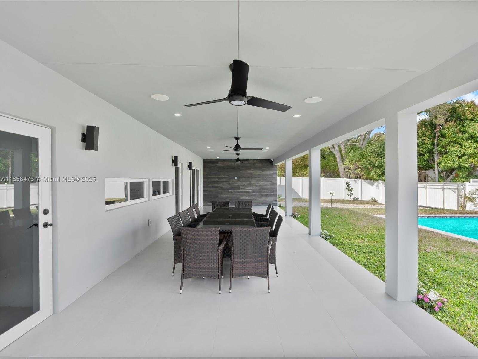 Small Image of 4901 SOUTH GRANT ST, Hollywood Number 17