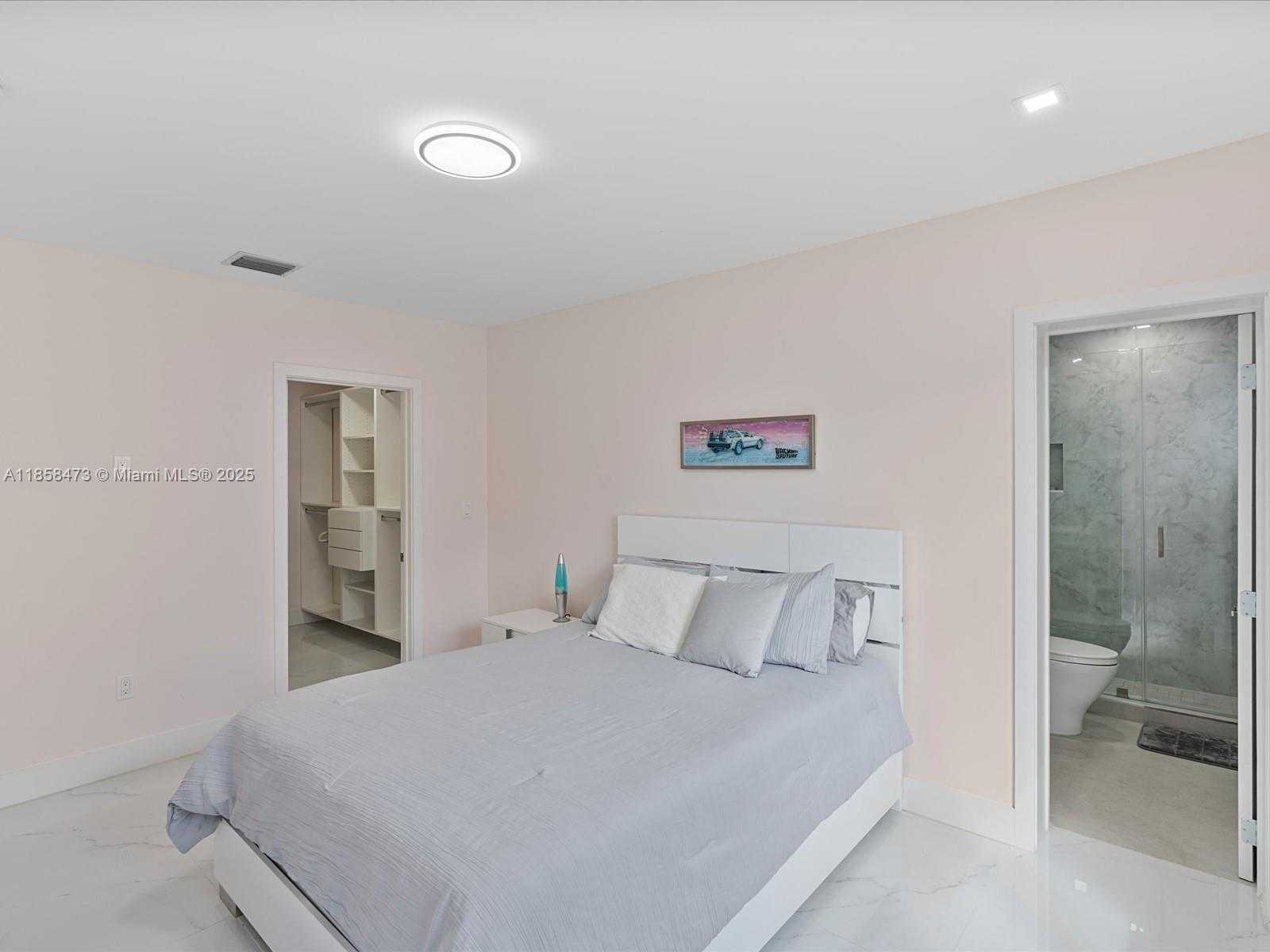 Small Image of 4901 SOUTH GRANT ST, Hollywood Number 41