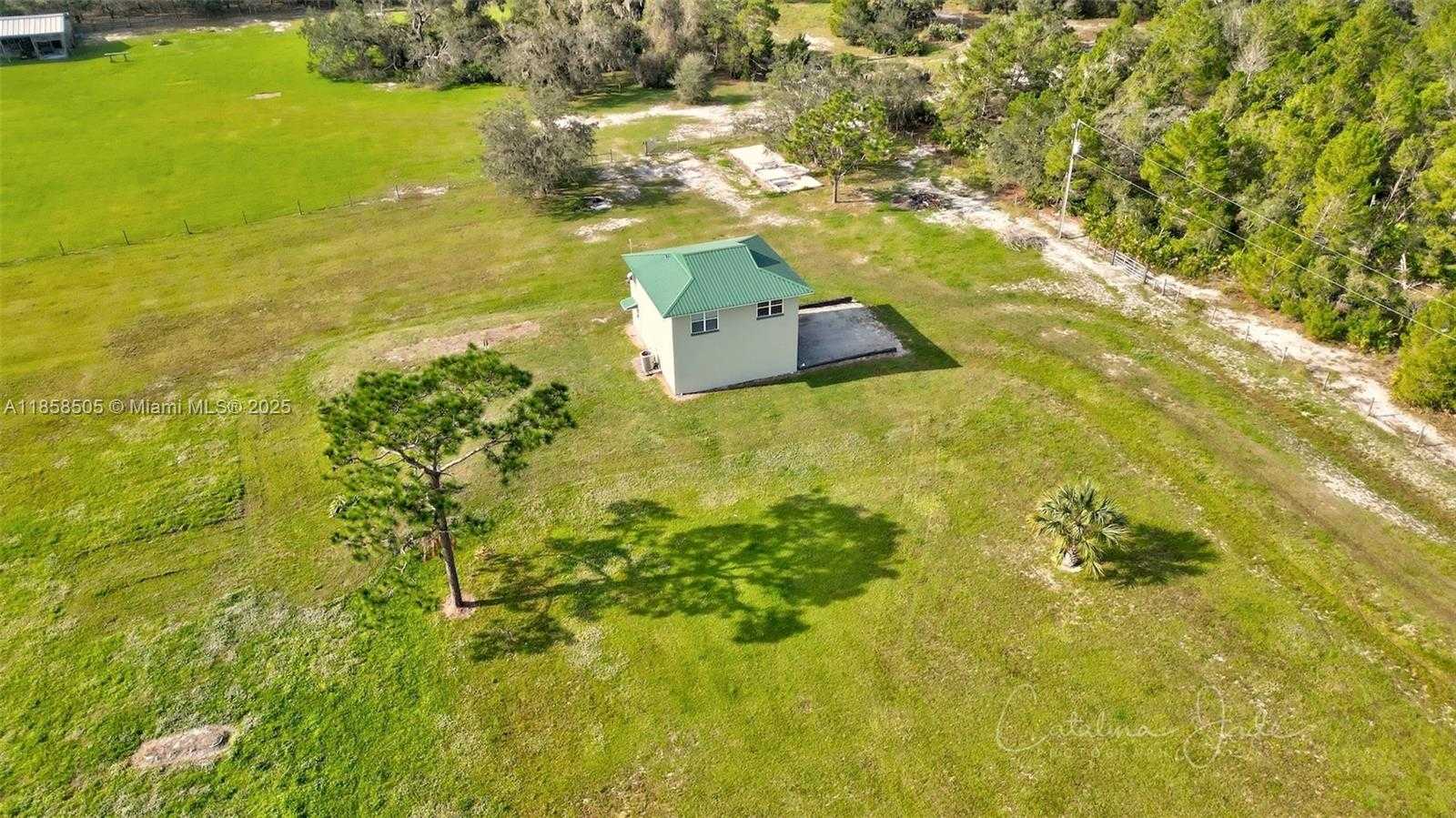 Small Image of 34955 NORTH EAST 4TH DR, Okeechobee Number 21