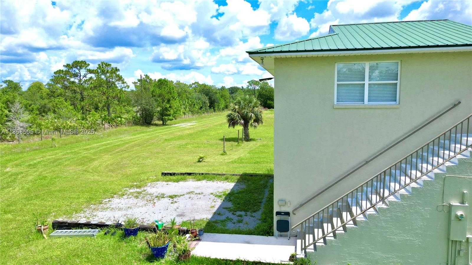 Small Image of 34955 NORTH EAST 4TH DR, Okeechobee Number 9