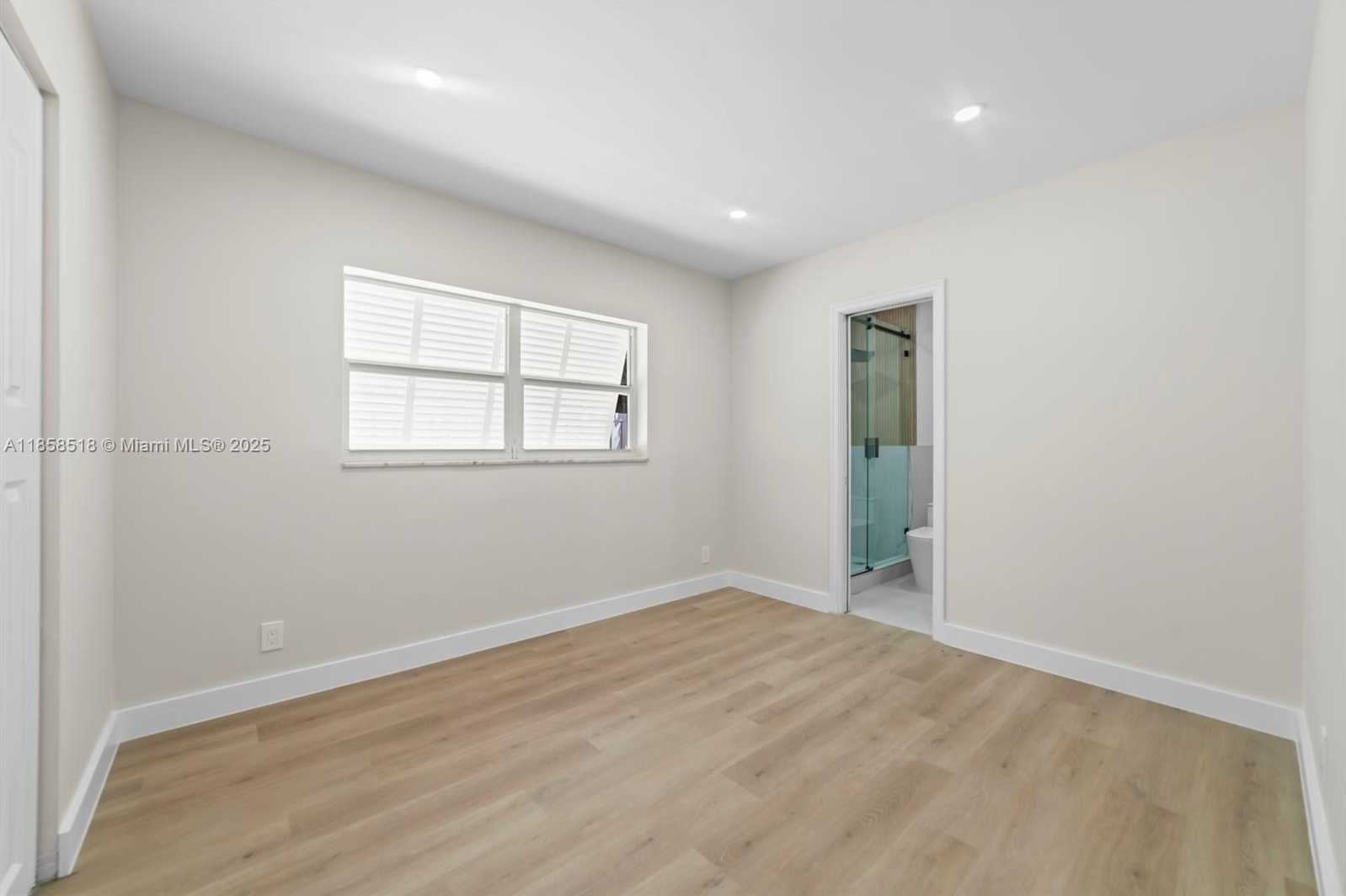 Small Image of 2101 NORTH EAST 54TH CT, Fort Lauderdale Number 19