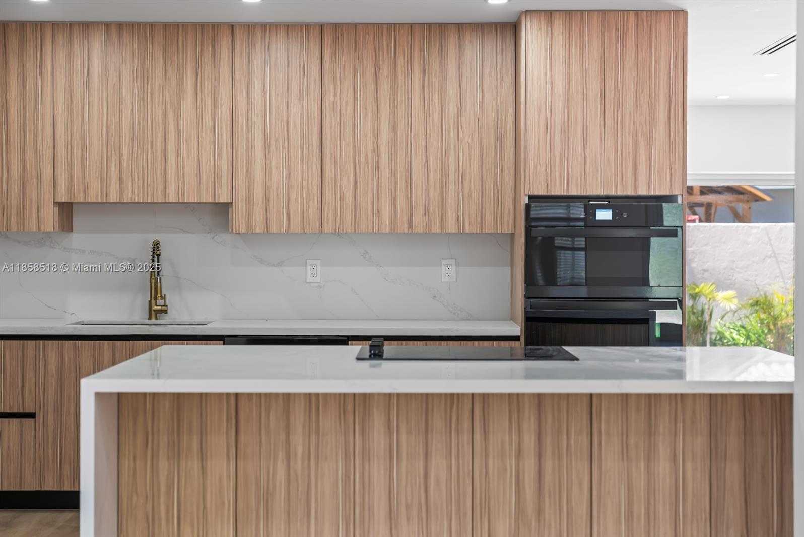 Small Image of 2101 NORTH EAST 54TH CT, Fort Lauderdale Number 2