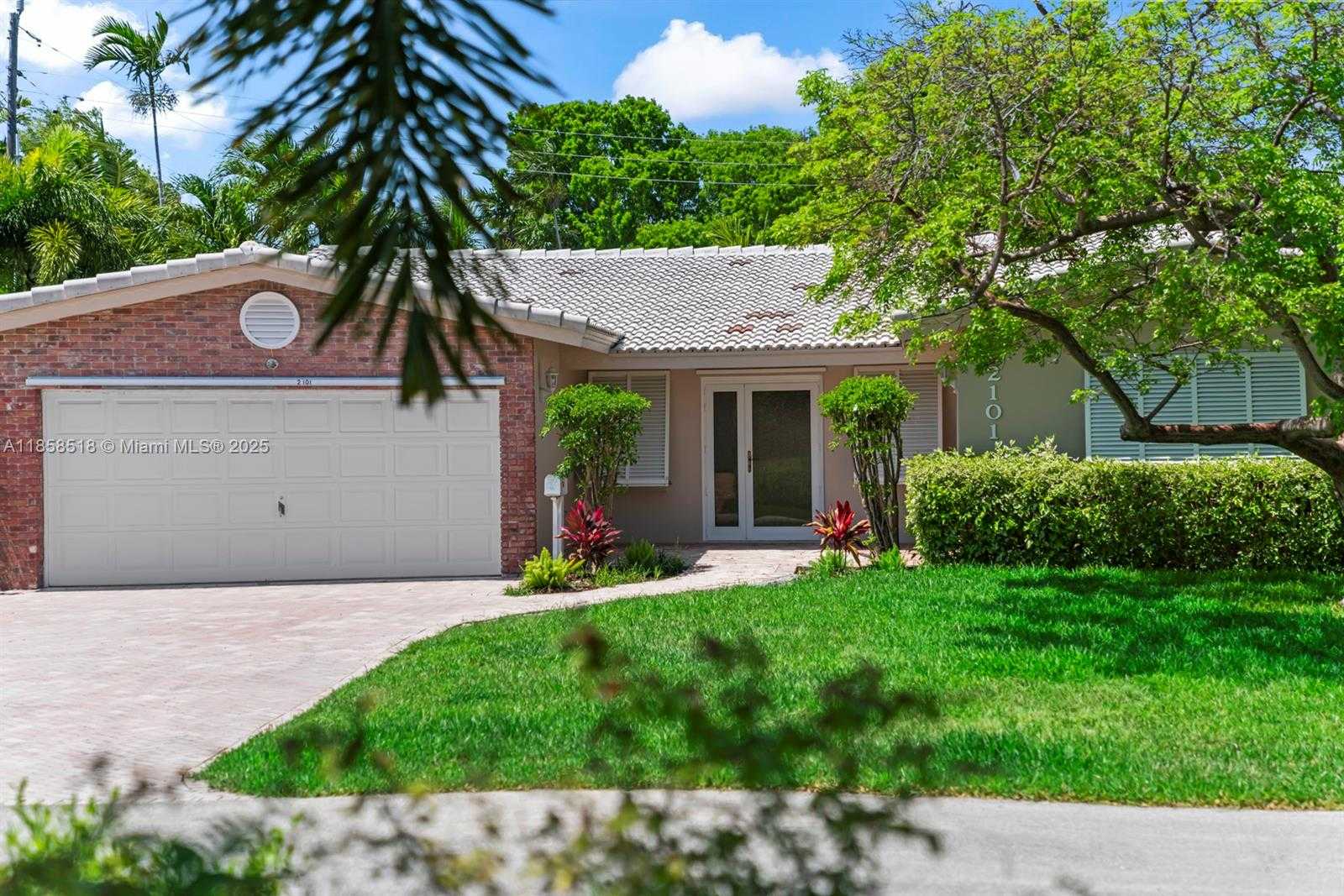 Small Image of 2101 NORTH EAST 54TH CT, Fort Lauderdale Number 3