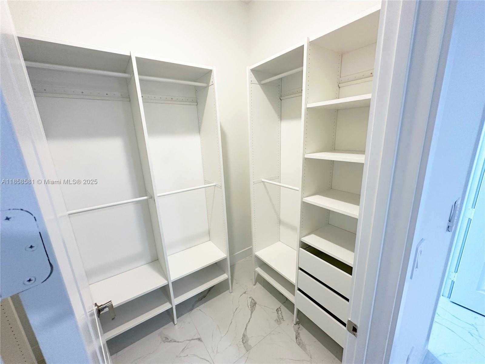 Small Image of 12239 SOUTH WEST 43RD ST, Davie Number 10