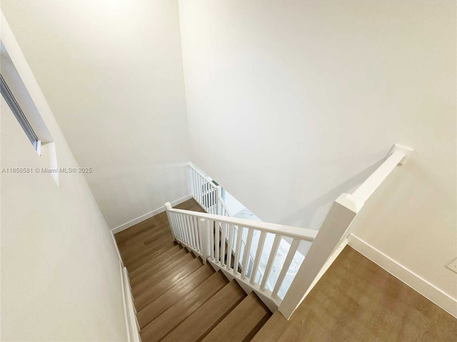 Small Image of 12239 SOUTH WEST 43RD ST, Davie Number 12