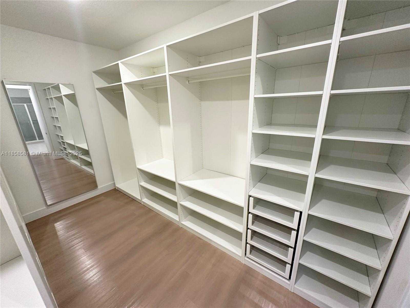 Small Image of 12239 SOUTH WEST 43RD ST, Davie Number 15