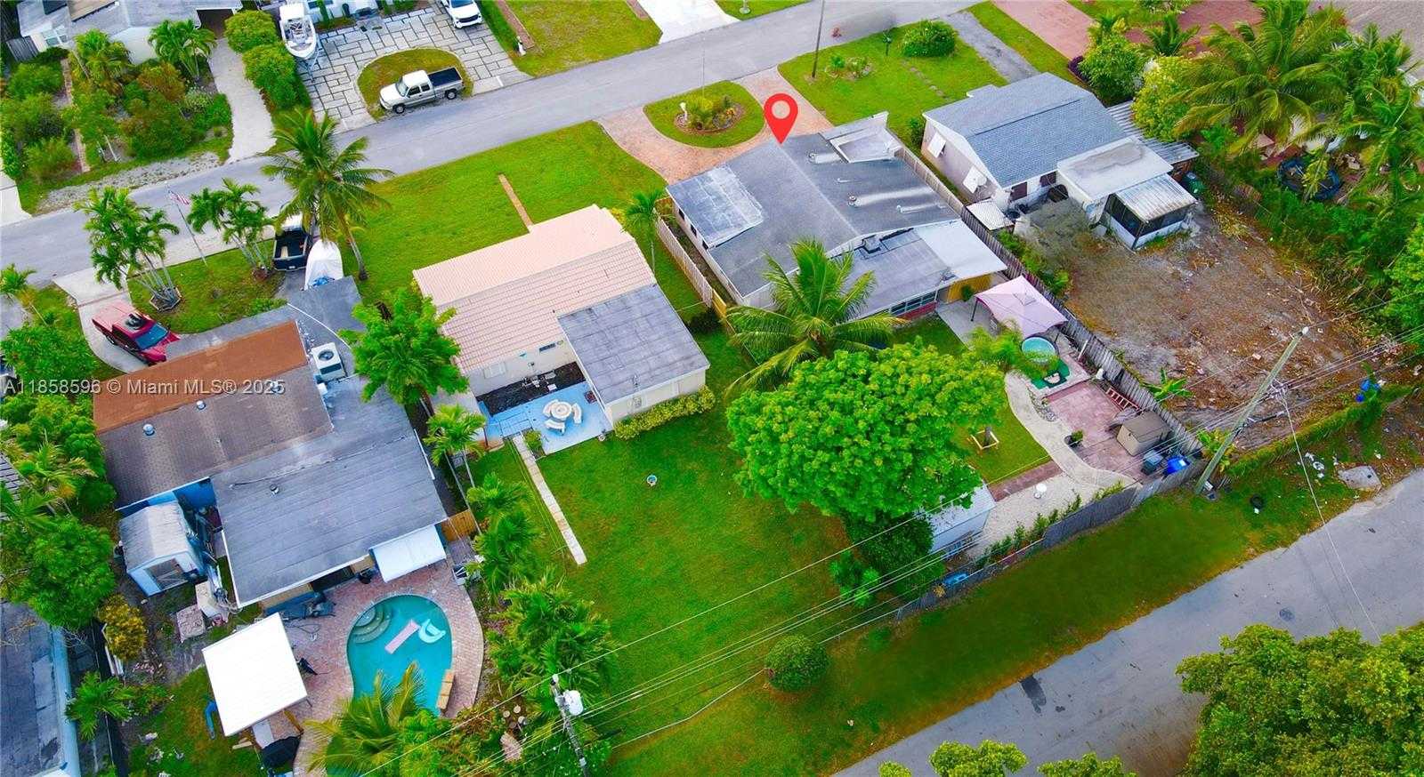 Small Image of 921 NORTH 31ST CT, Hollywood Number 47