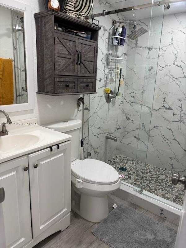 Small Image of 451 SOUTH EAST 8TH ST, Homestead Number 4