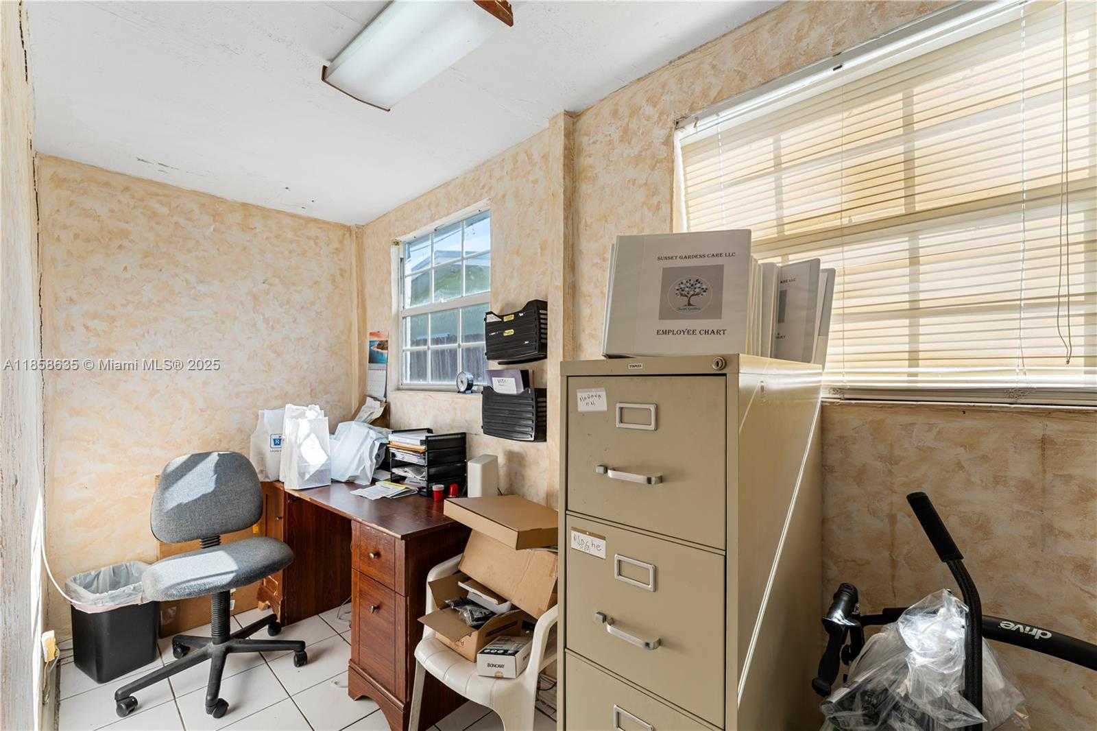 Small Image of 8100 SOUTH WEST 95TH CT, Miami Number 13