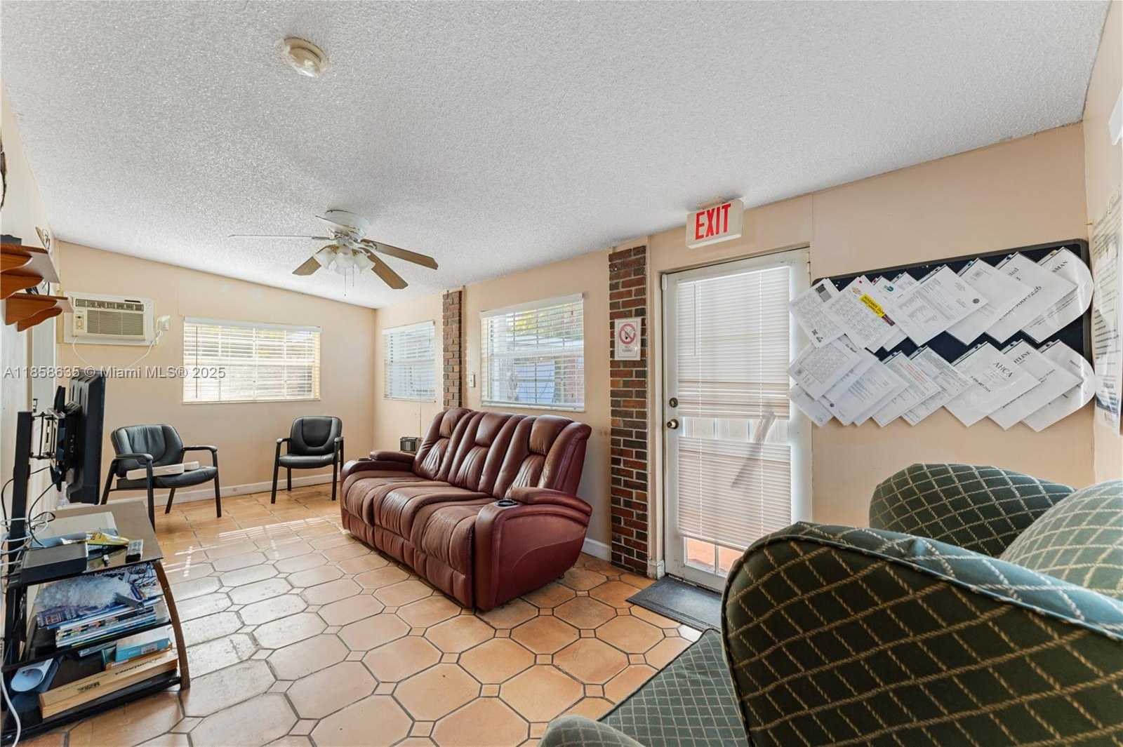 Small Image of 8100 SOUTH WEST 95TH CT, Miami Number 19