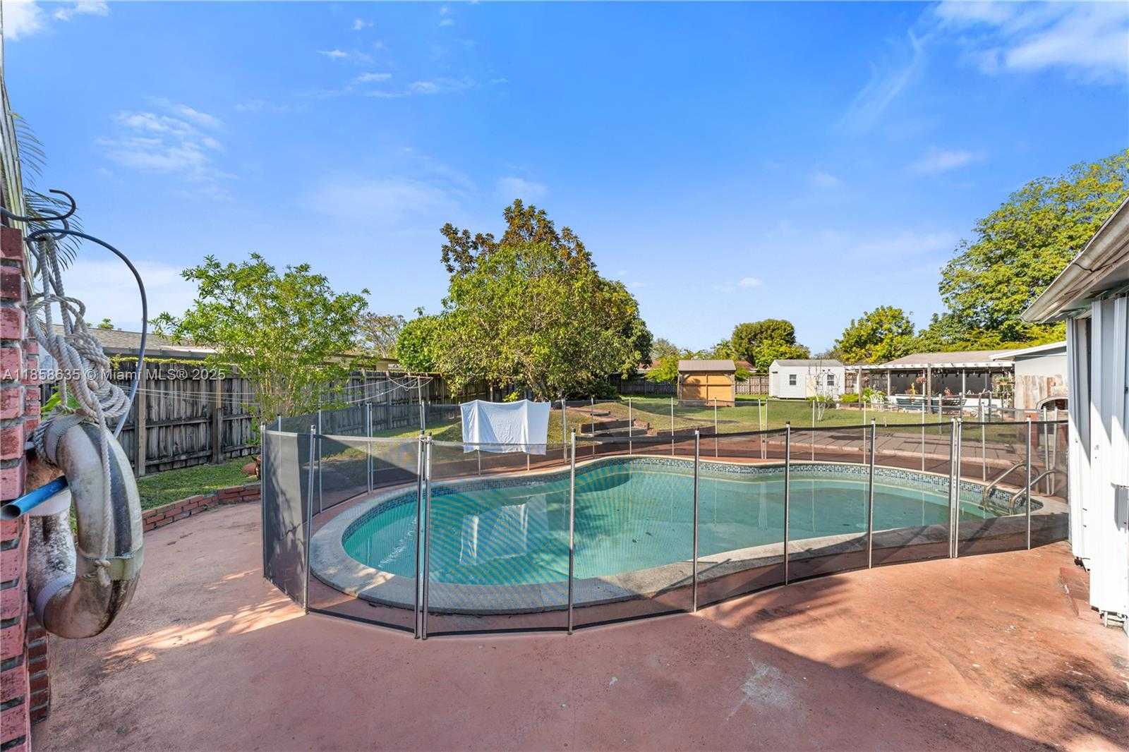 Small Image of 8100 SOUTH WEST 95TH CT, Miami Number 21