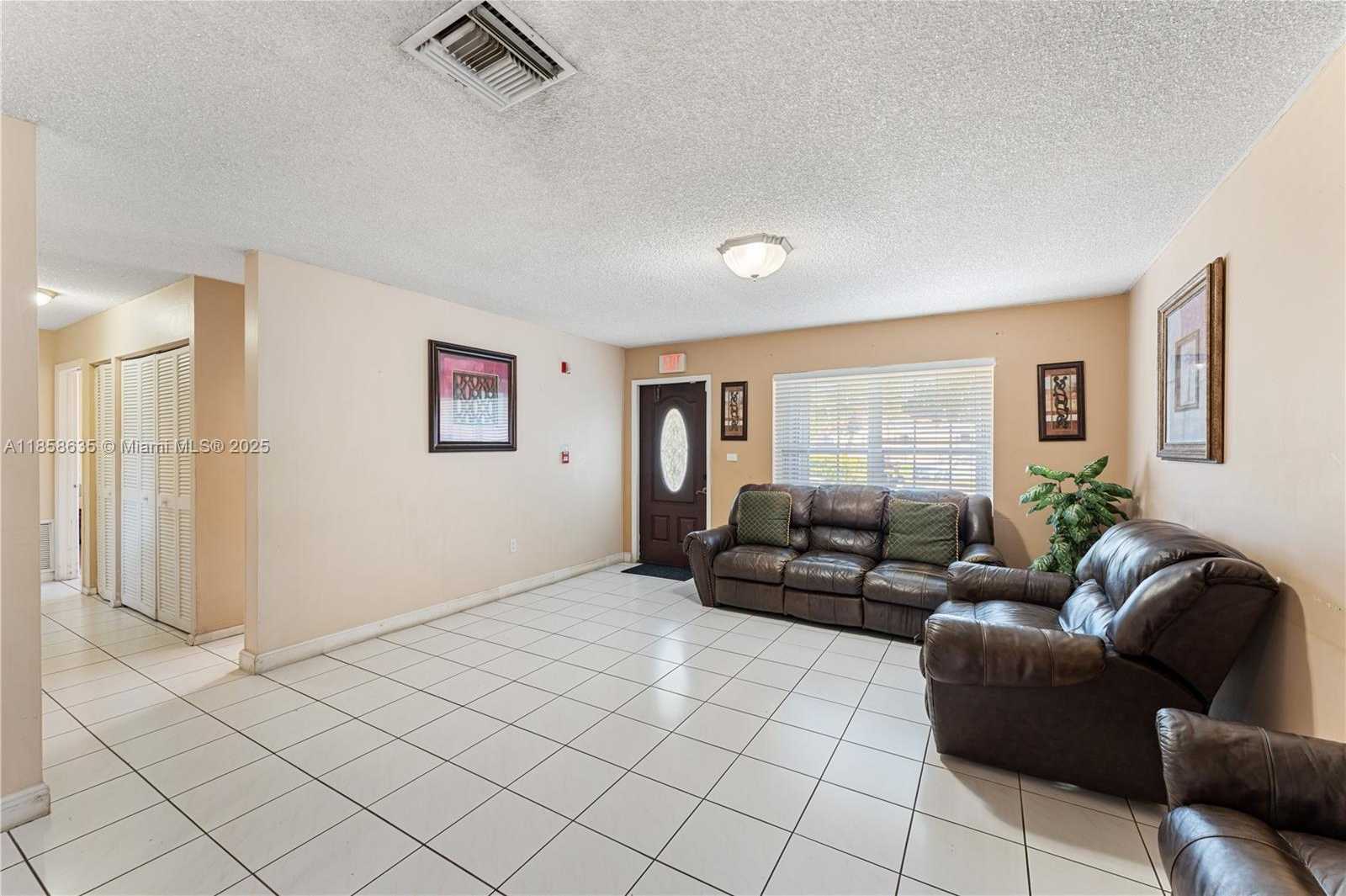 Small Image of 8100 SOUTH WEST 95TH CT, Miami Number 5