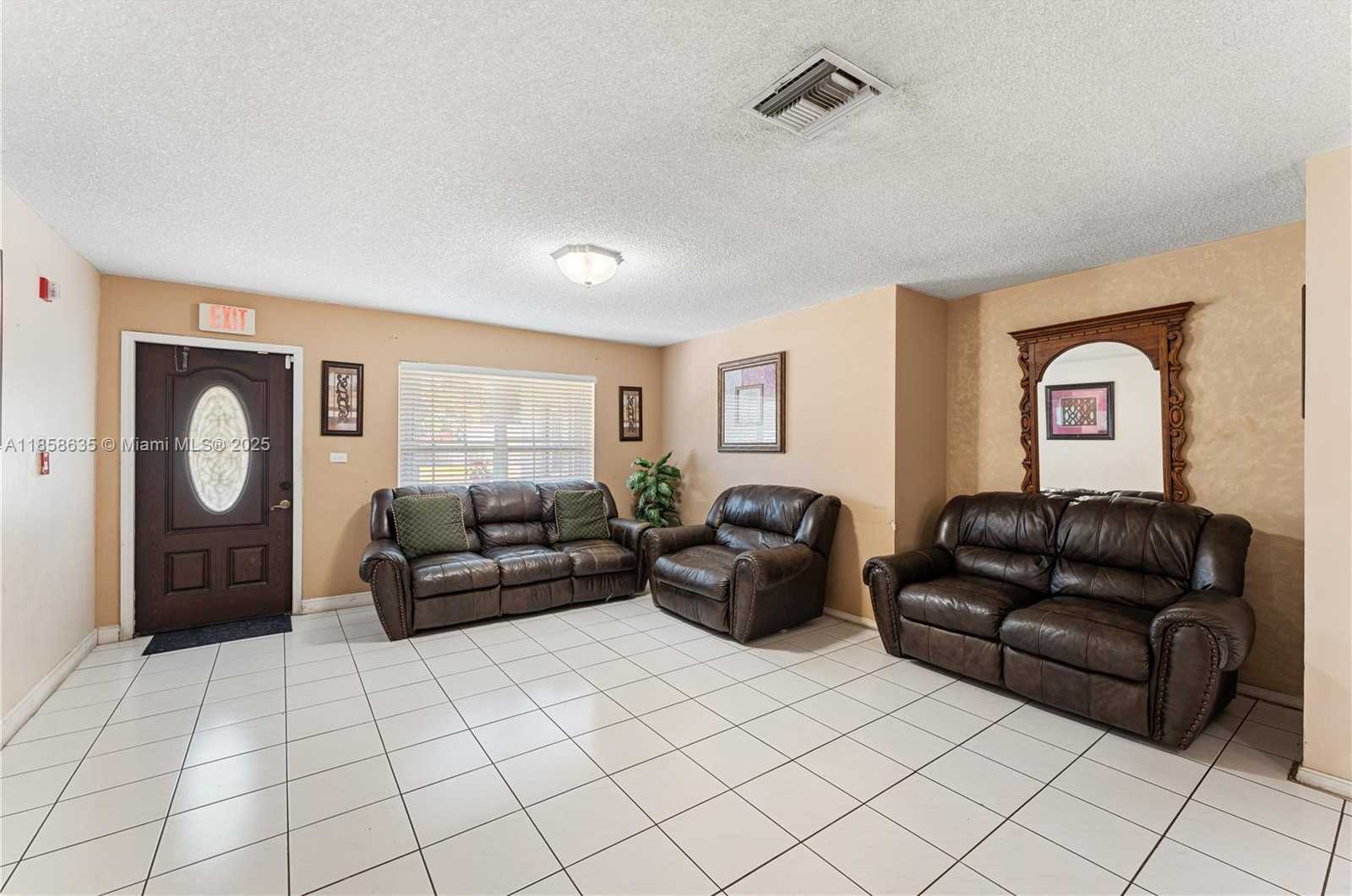 Small Image of 8100 SOUTH WEST 95TH CT, Miami Number 6