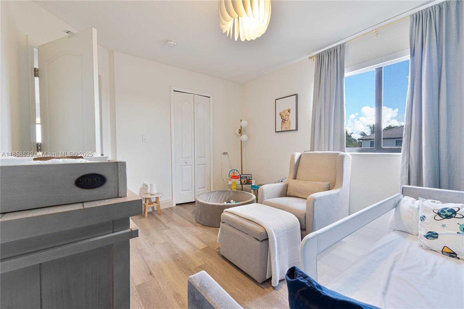 Small Image of 16258 SOUTH WEST 68TH TER, Miami Number 14
