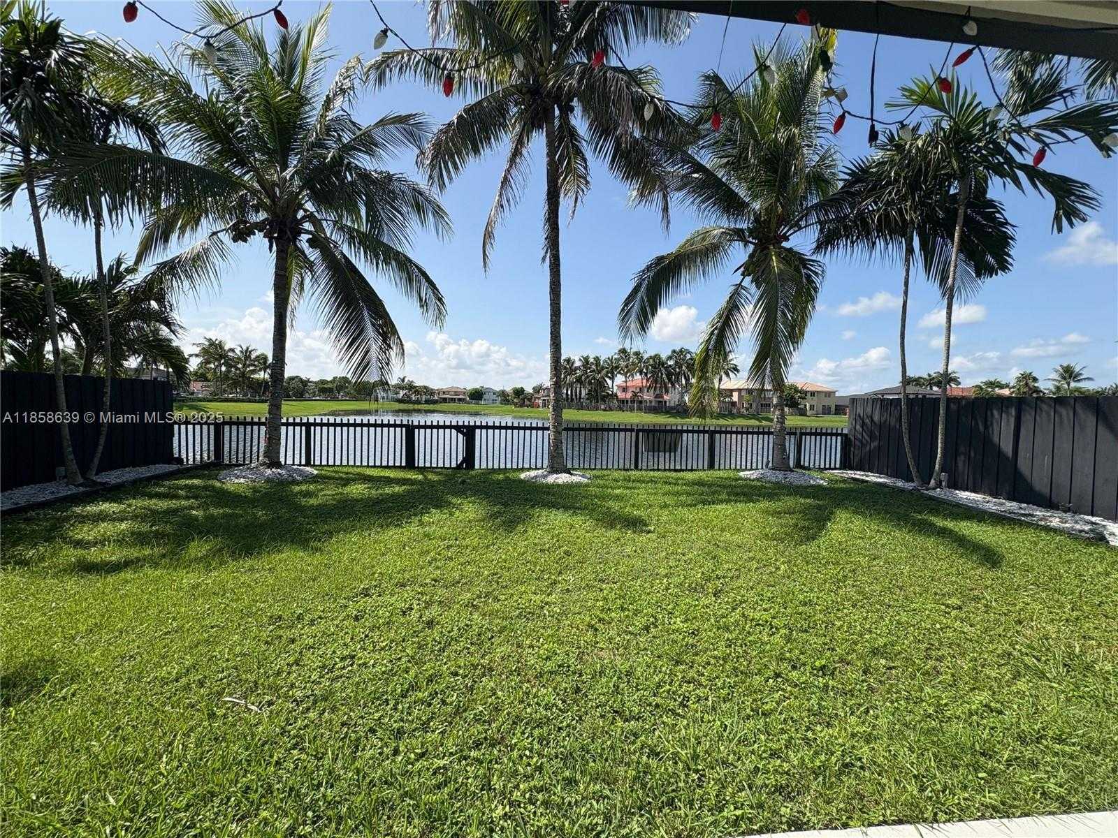 Small Image of 16258 SOUTH WEST 68TH TER, Miami Number 23