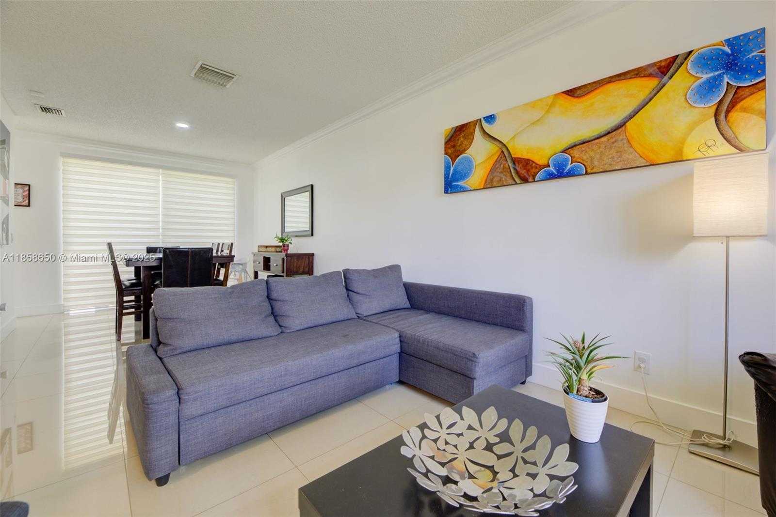 Small Image of 18196 SOUTH WEST 29TH ST, Miramar Number 13