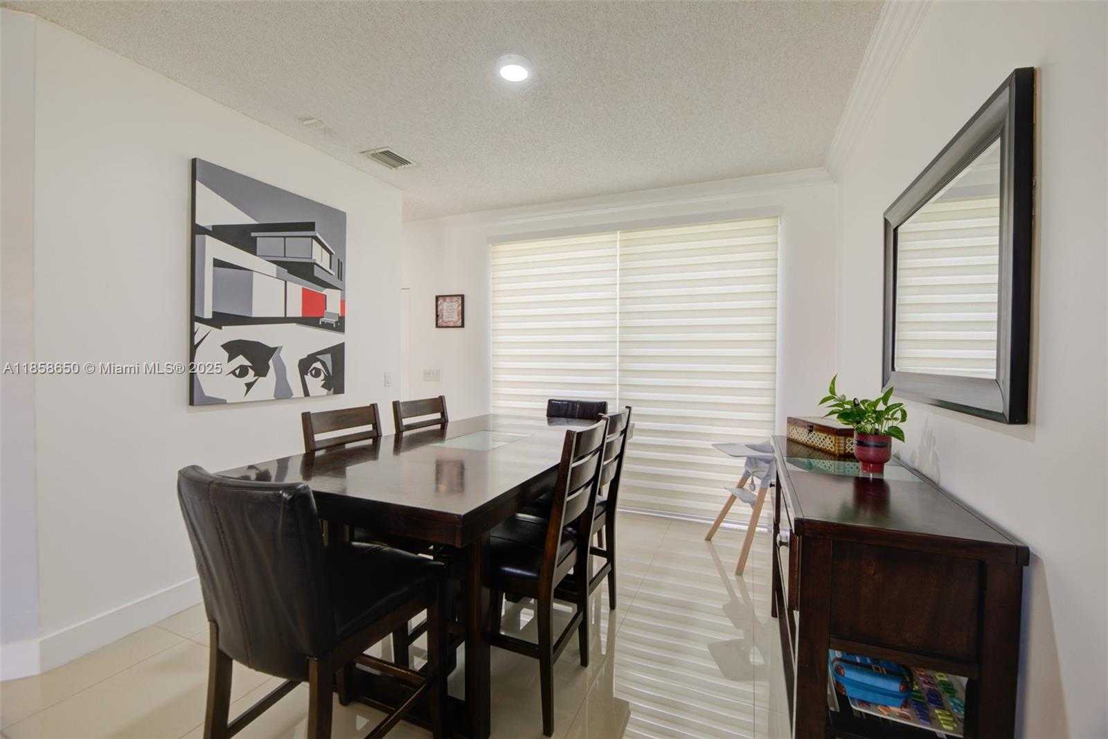 Small Image of 18196 SOUTH WEST 29TH ST, Miramar Number 16