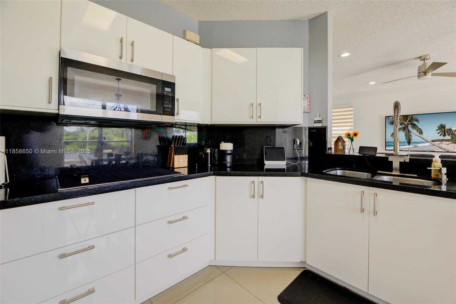 Small Image of 18196 SOUTH WEST 29TH ST, Miramar Number 24