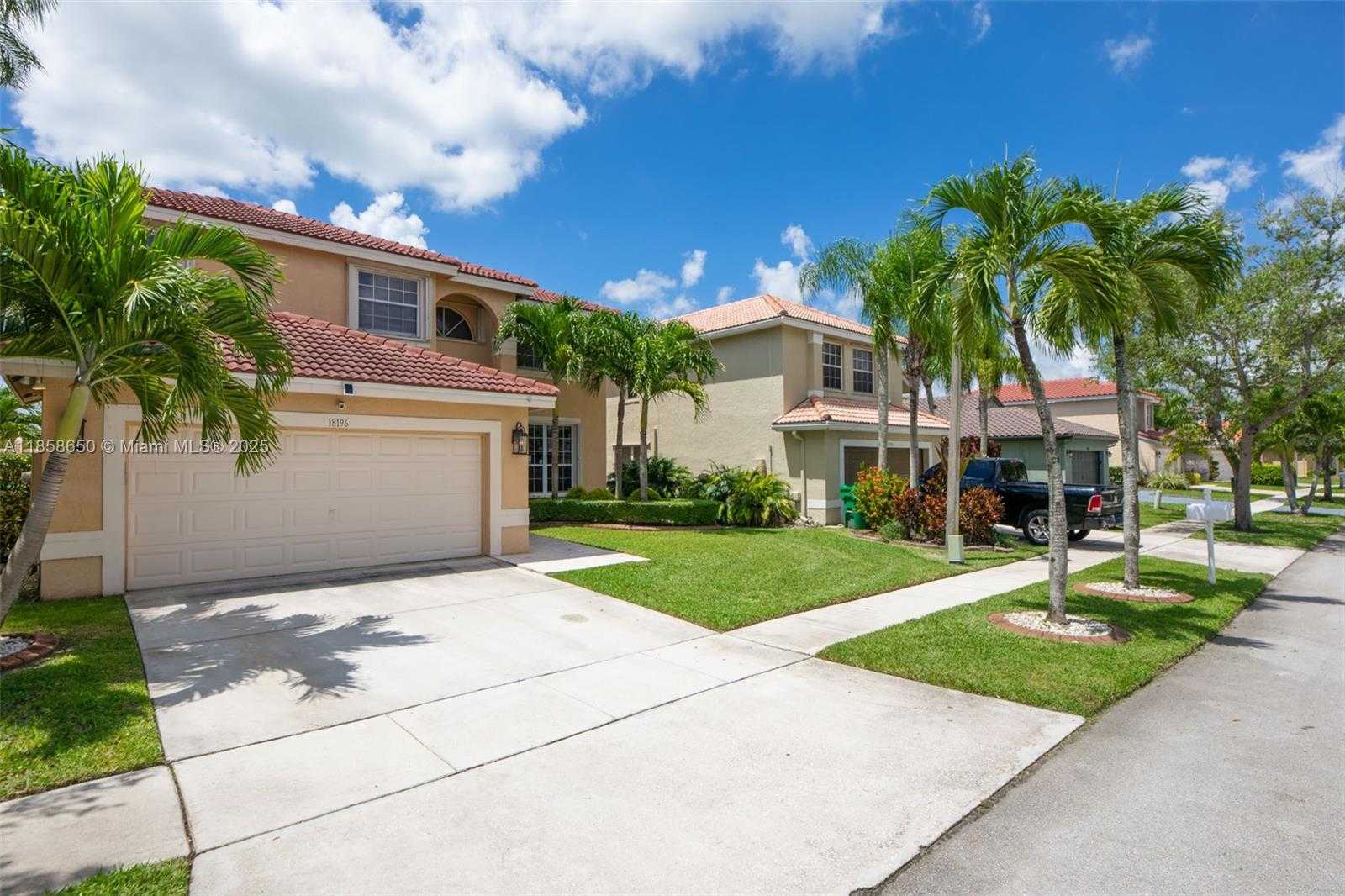 Small Image of 18196 SOUTH WEST 29TH ST, Miramar Number 3