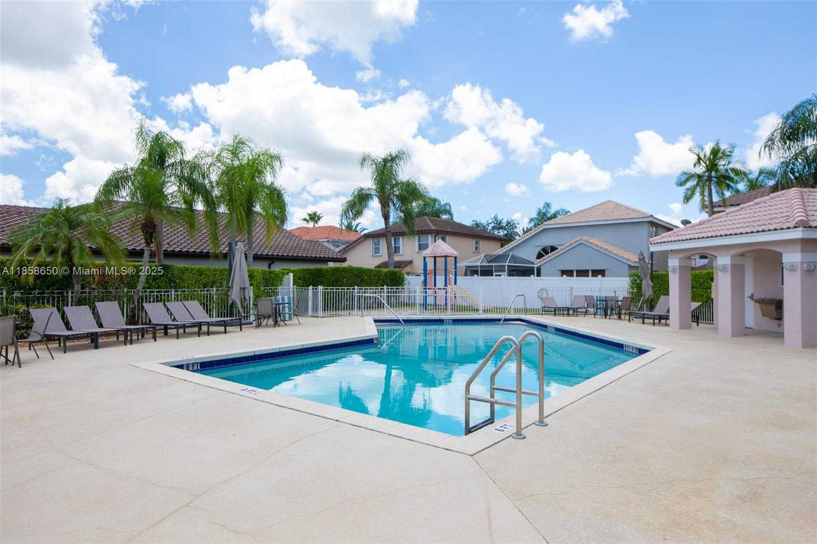 Small Image of 18196 SOUTH WEST 29TH ST, Miramar Number 54