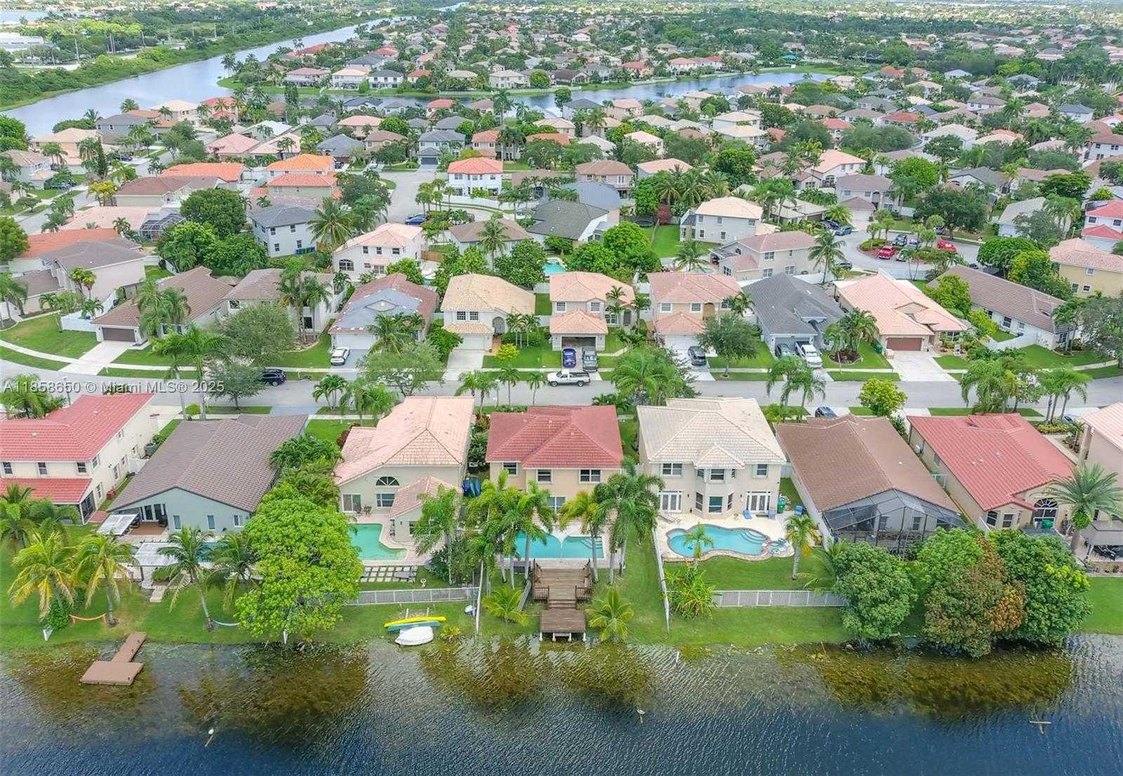Small Image of 18196 SOUTH WEST 29TH ST, Miramar Number 9