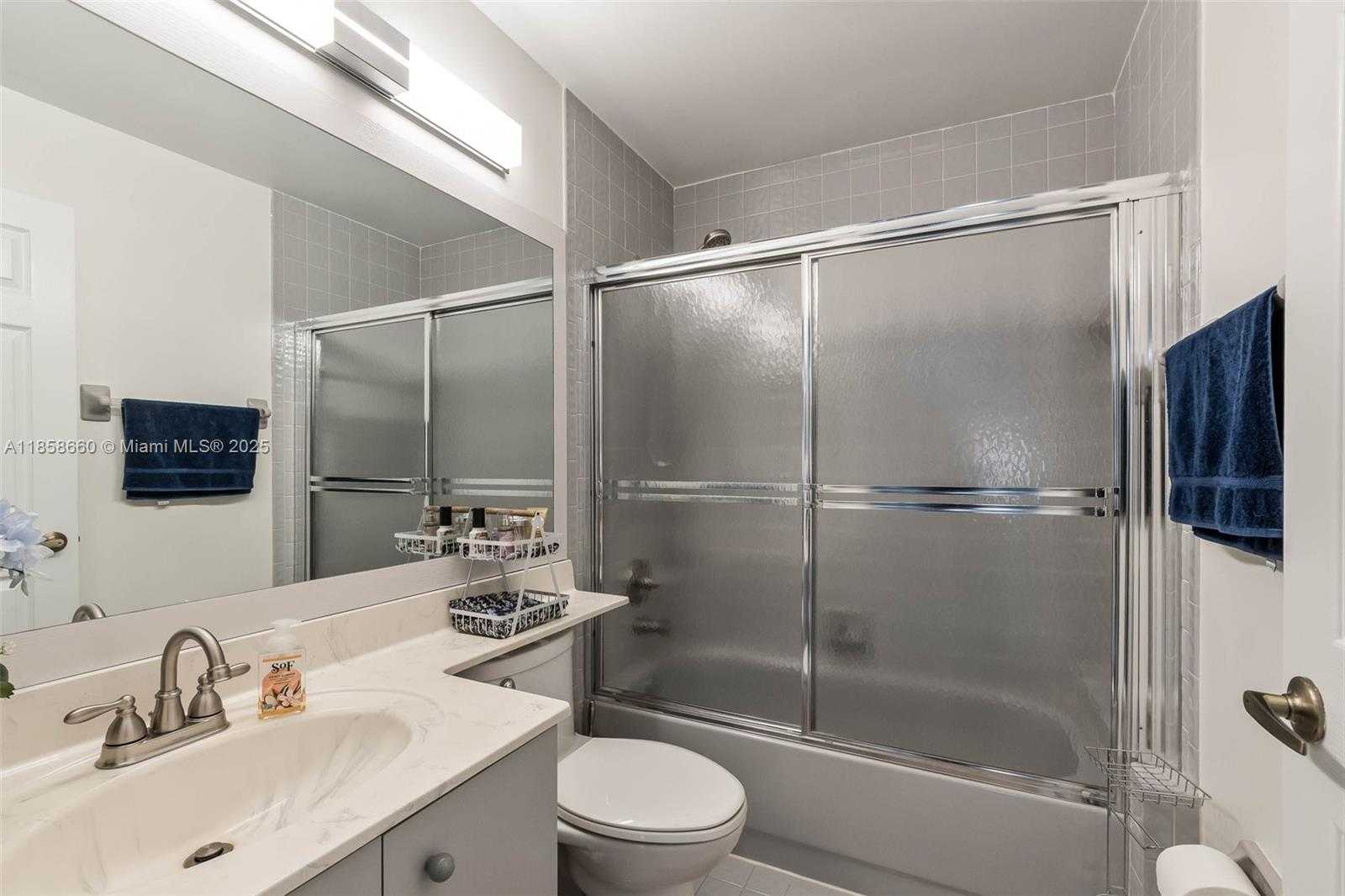 Small Image of 161 GRANADA AVE, Weston Number 17