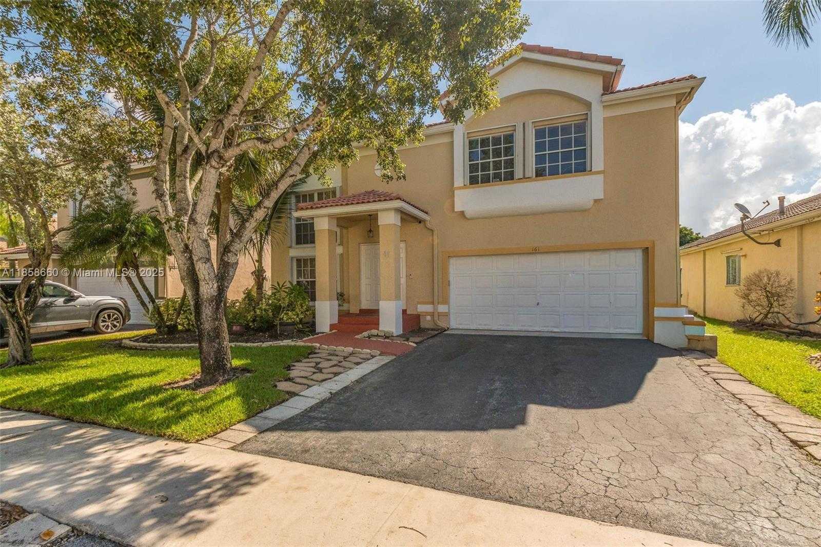 Small Image of 161 GRANADA AVE, Weston Number 2