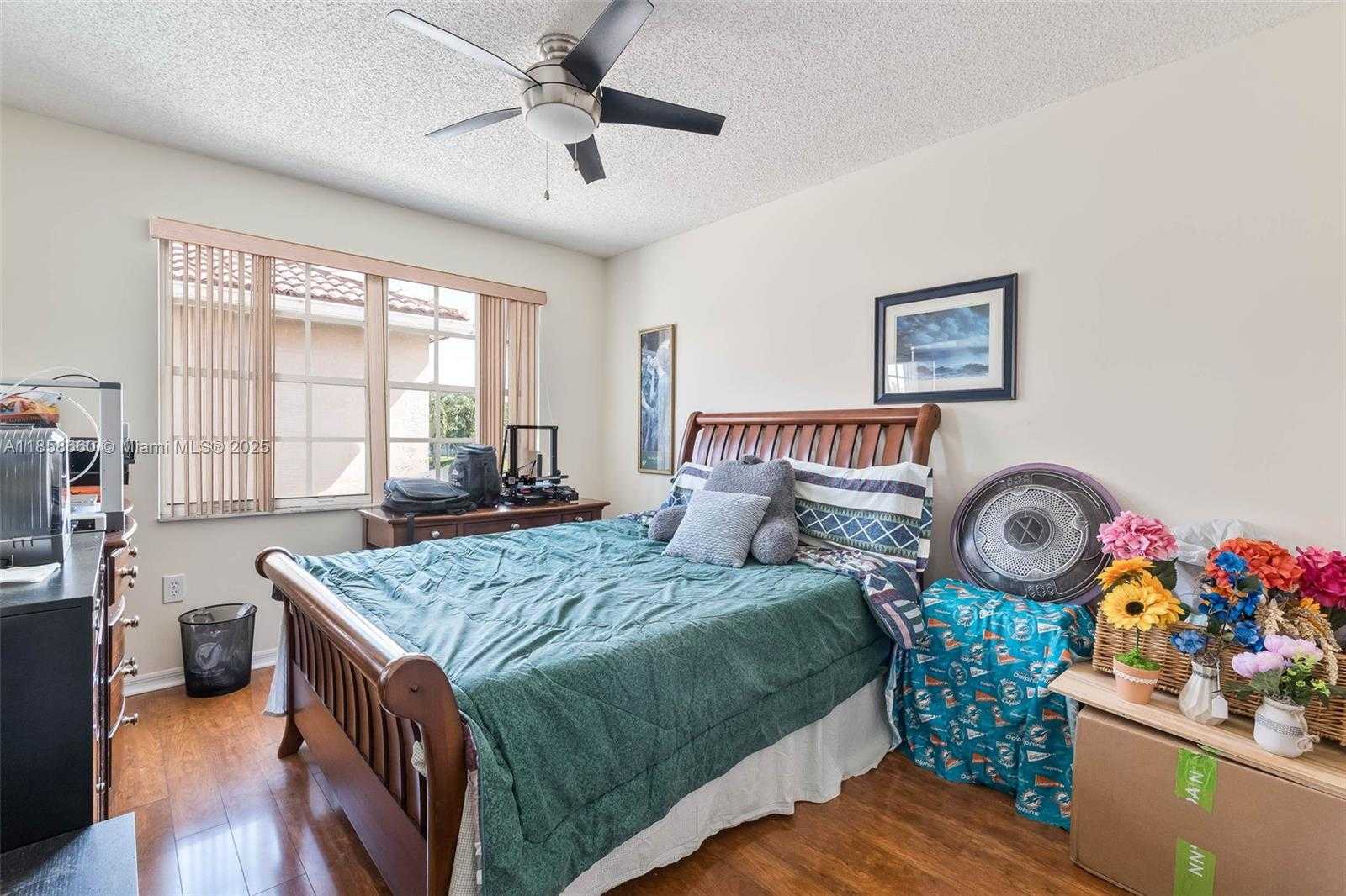 Small Image of 161 GRANADA AVE, Weston Number 27