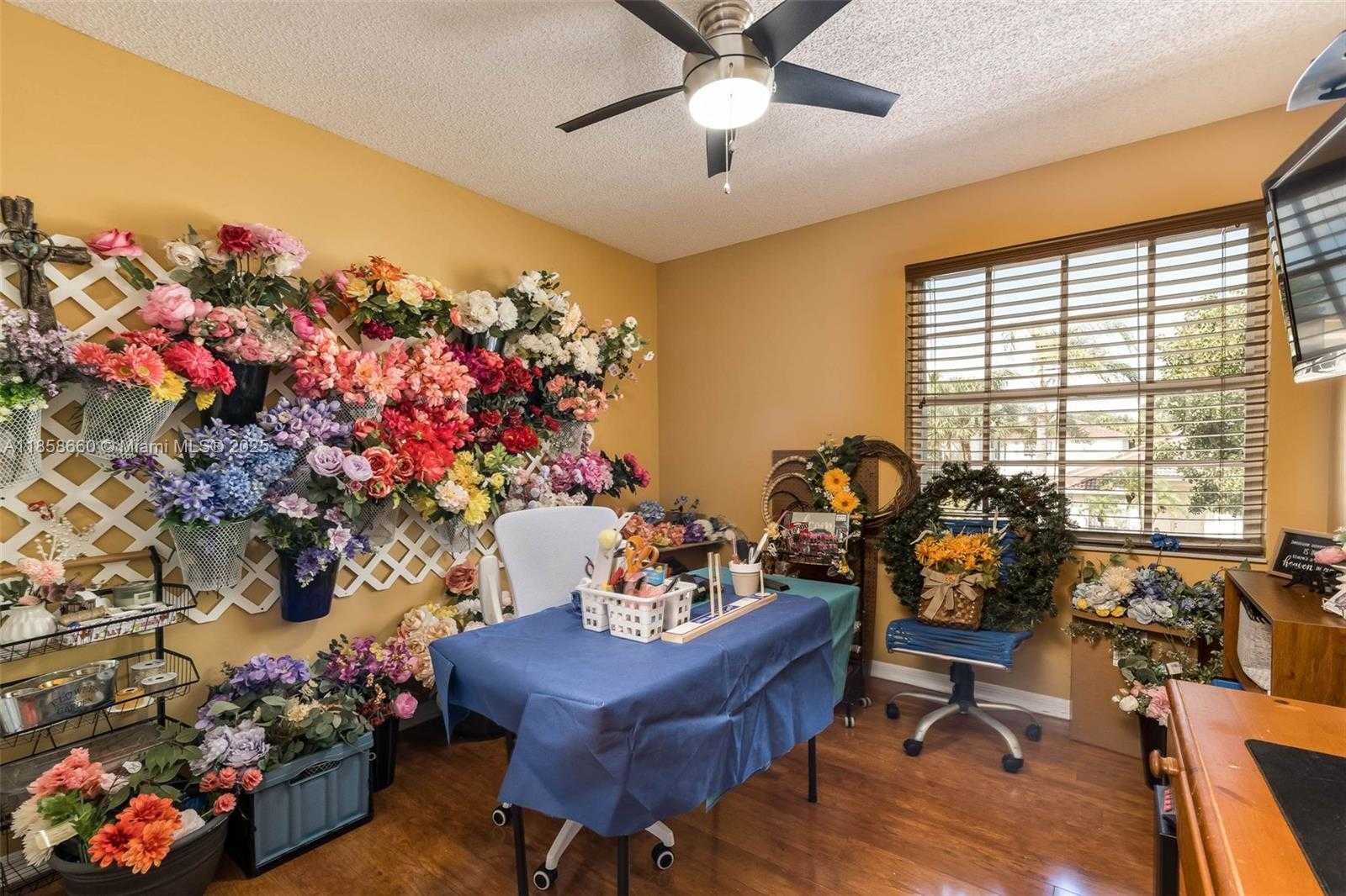Small Image of 161 GRANADA AVE, Weston Number 29