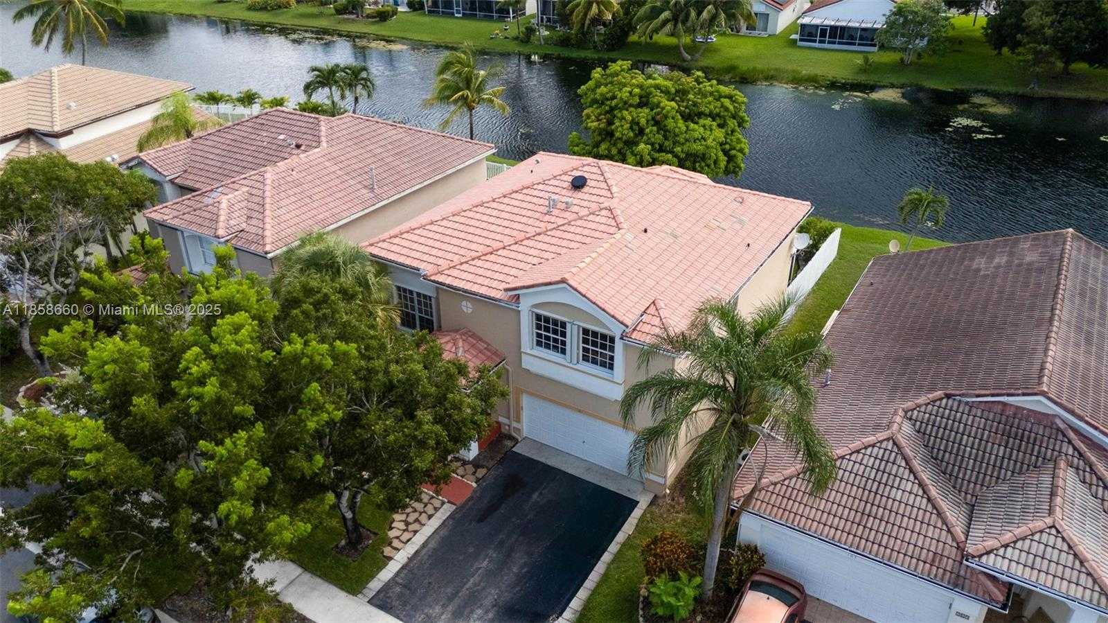 Small Image of 161 GRANADA AVE, Weston Number 4
