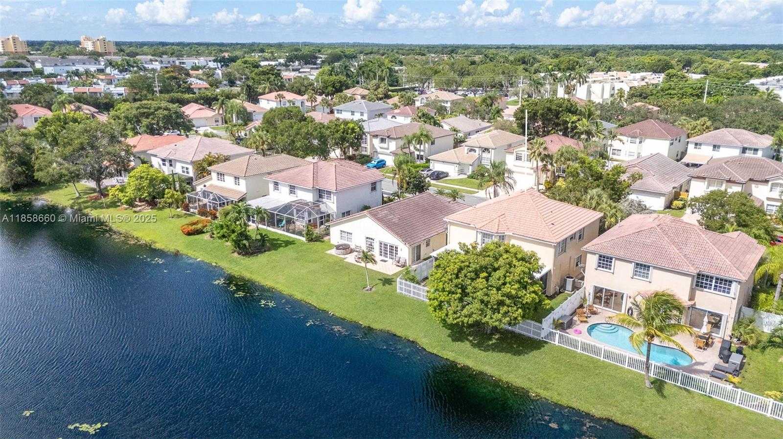 Small Image of 161 GRANADA AVE, Weston Number 47