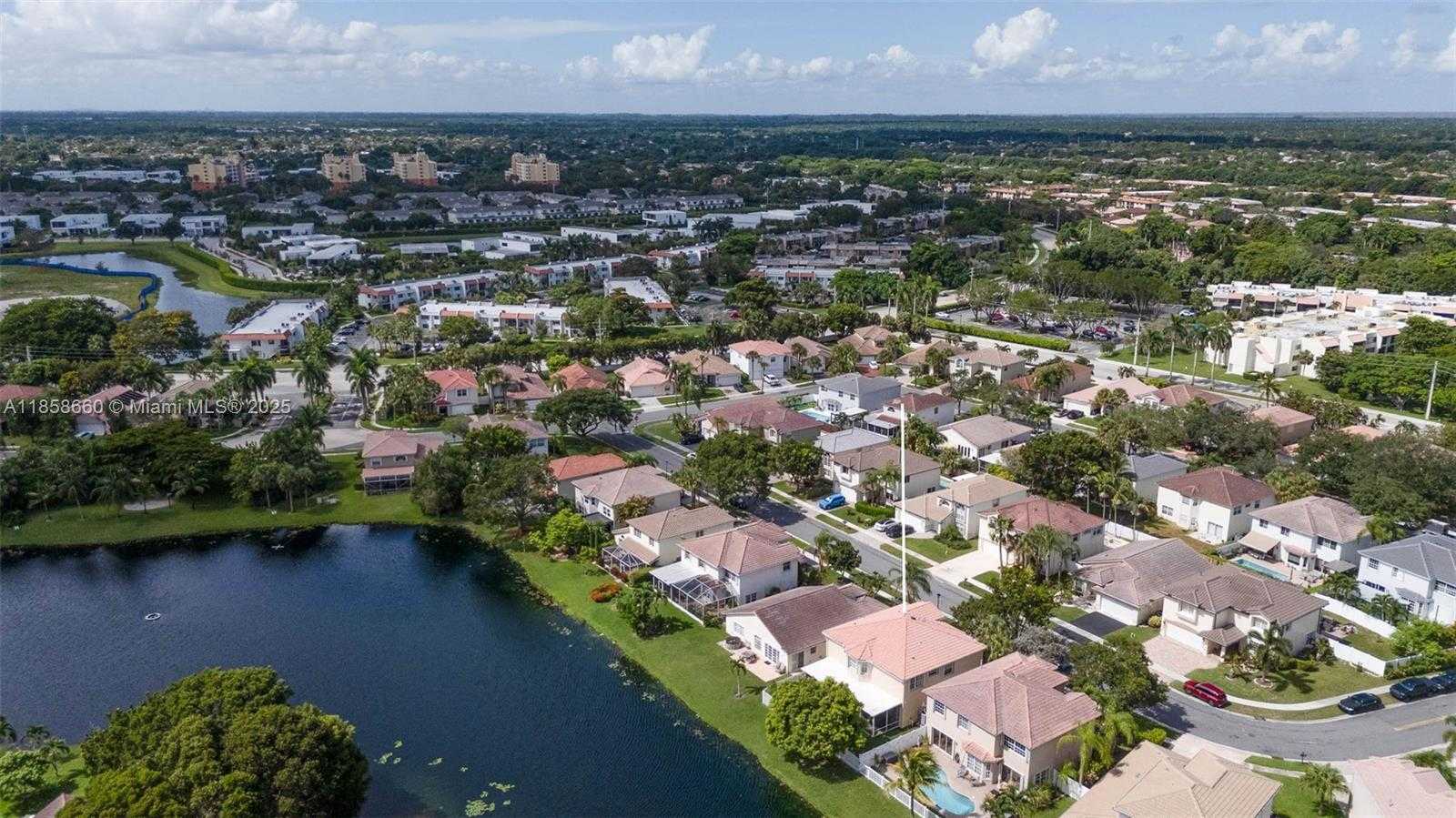 Small Image of 161 GRANADA AVE, Weston Number 50