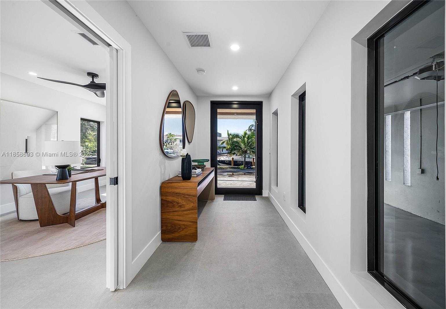 Small Image of 3225 CANAL DR, Pompano Beach Number 16