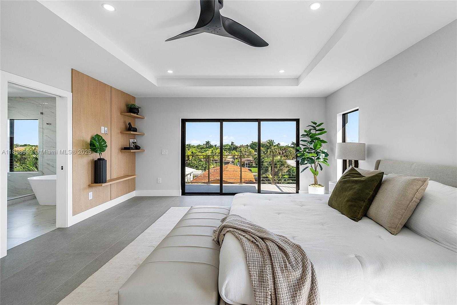 Small Image of 3225 CANAL DR, Pompano Beach Number 51