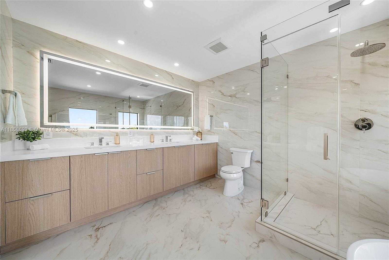 Small Image of 3225 CANAL DR, Pompano Beach Number 52