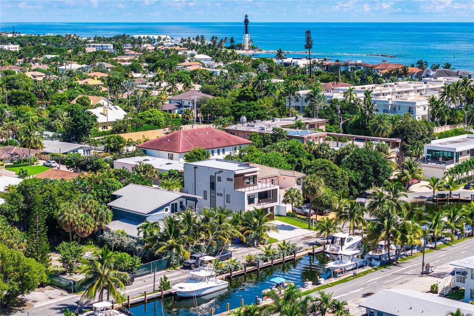 Small Image of 3225 CANAL DR, Pompano Beach Number 83