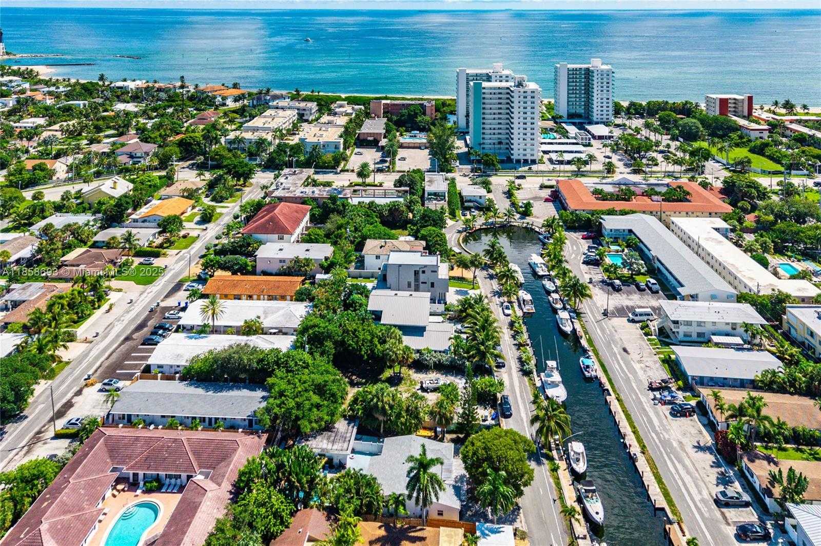 Small Image of 3225 CANAL DR, Pompano Beach Number 90