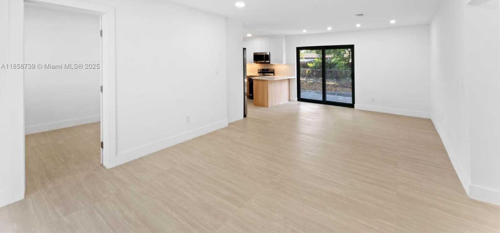 Small Image of 17211 NORTH WEST 43RD AVE, Miami Gardens Number 3