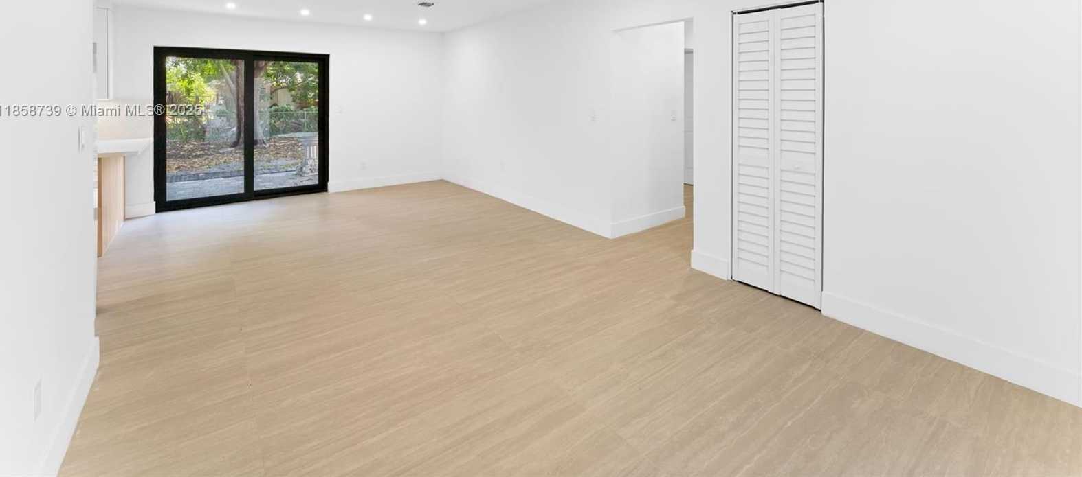 Small Image of 17211 NORTH WEST 43RD AVE, Miami Gardens Number 4