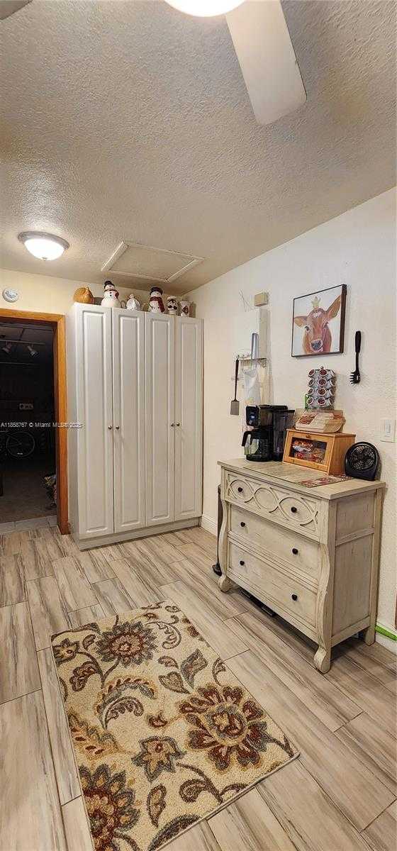 Small Image of 6670 PERRY ST, Hollywood Number 35