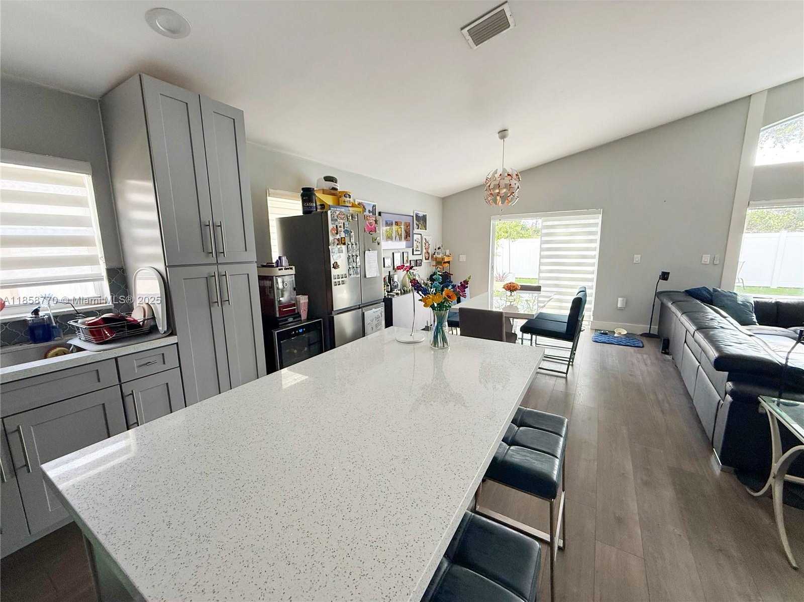 Small Image of 2411 NORTH WEST 184TH TER, Pembroke Pines Number 12