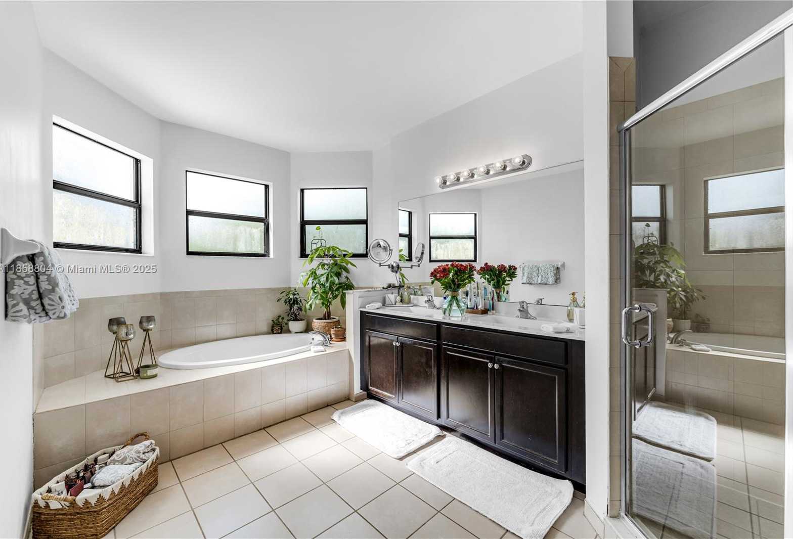 Small Image of 655 SOUTH EAST 37 TERRACE, Homestead Number 24