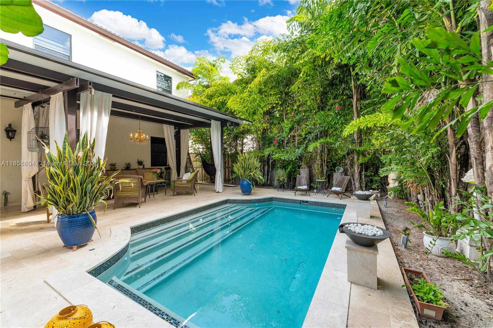 Small Image of 655 SOUTH EAST 37 TERRACE, Homestead Number 6