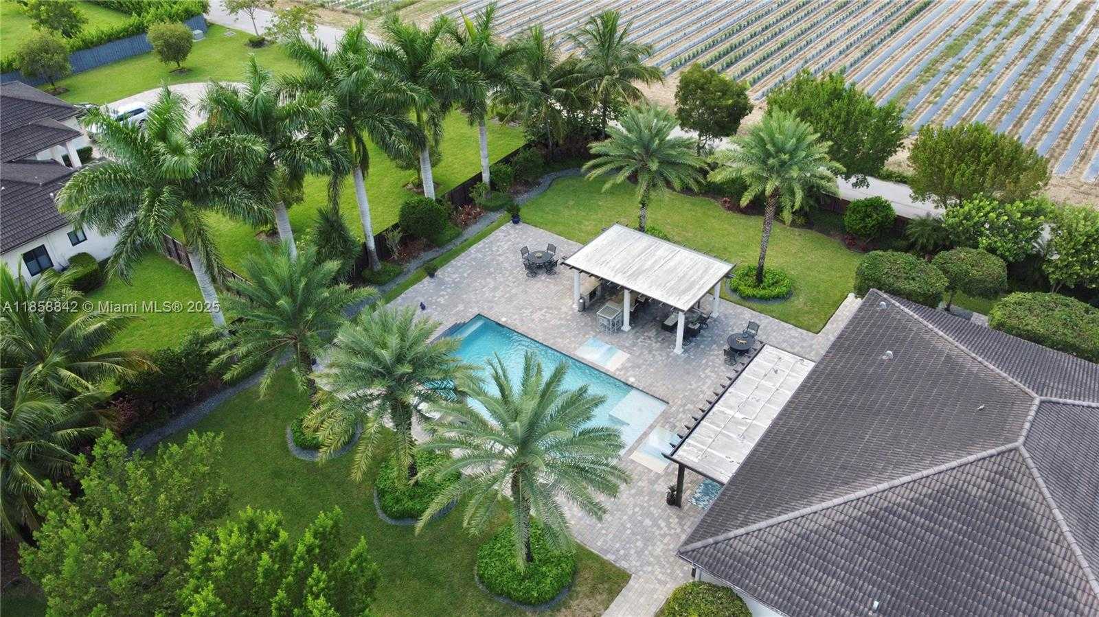 Small Image of 27410 SOUTH WEST 172ND AVE, Homestead Number 60