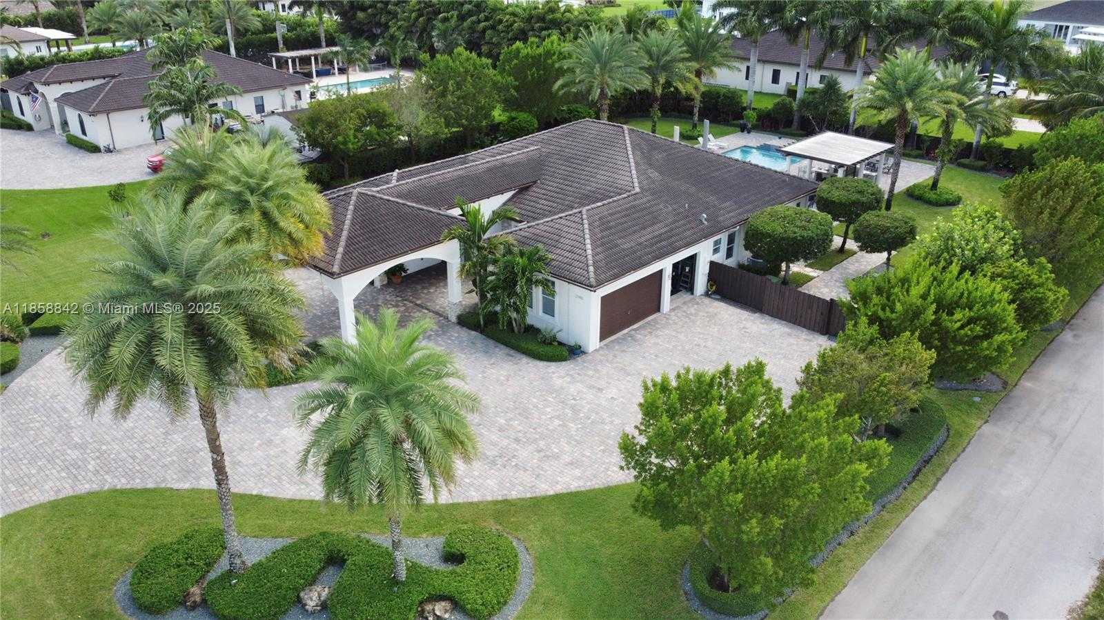 Small Image of 27410 SOUTH WEST 172ND AVE, Homestead Number 66