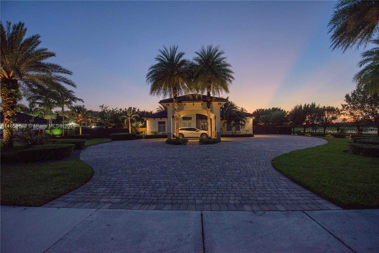 Small Image of 27410 SOUTH WEST 172ND AVE, Homestead Number 91